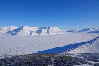 Adventdalen Valley — aurora viewing spot
