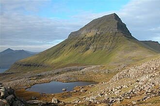 Velbastaður Coast — aurora viewing spot